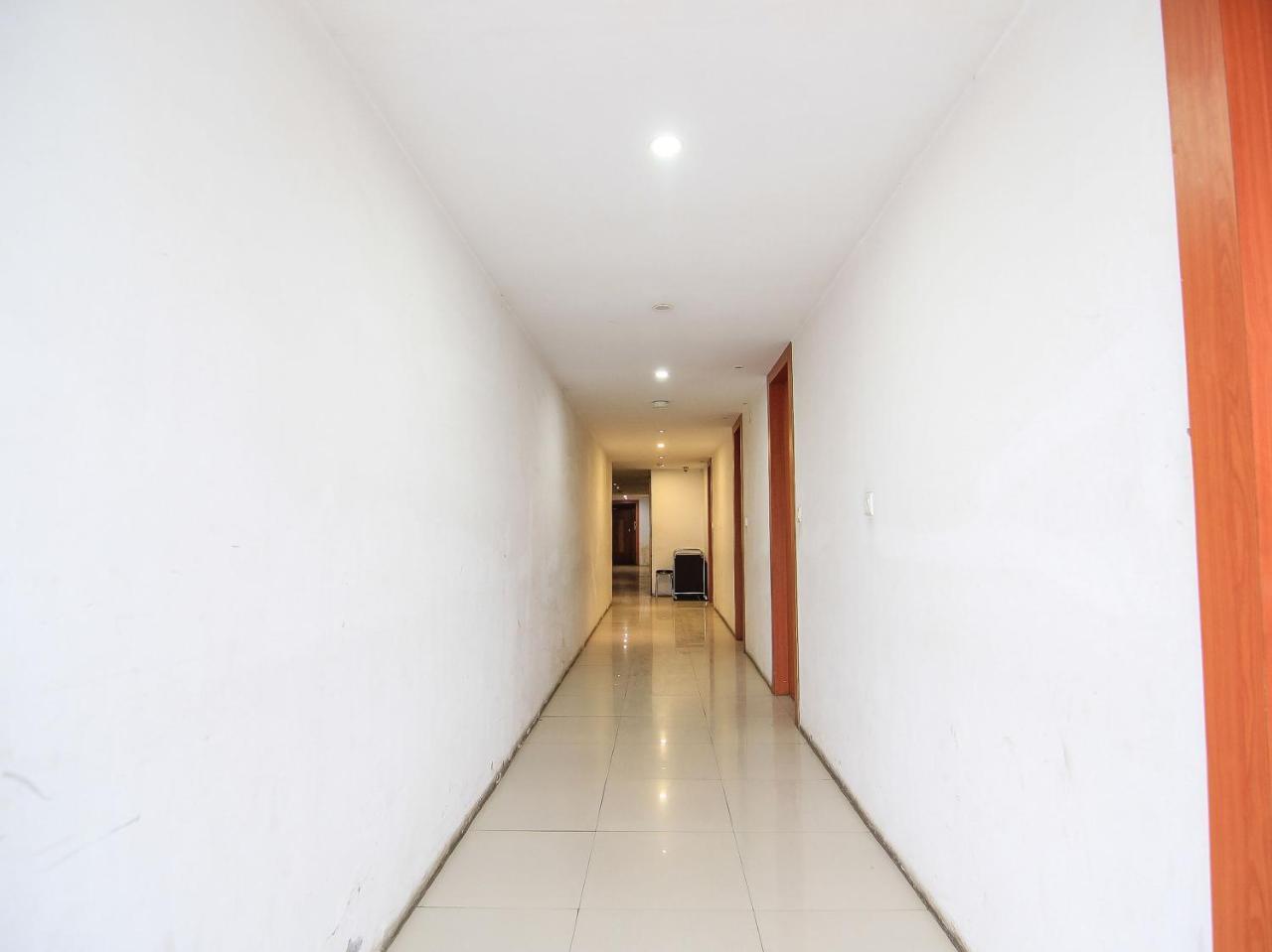 Oyo 3683 De Global Park Hotel Hasanganj ภายนอก รูปภาพ